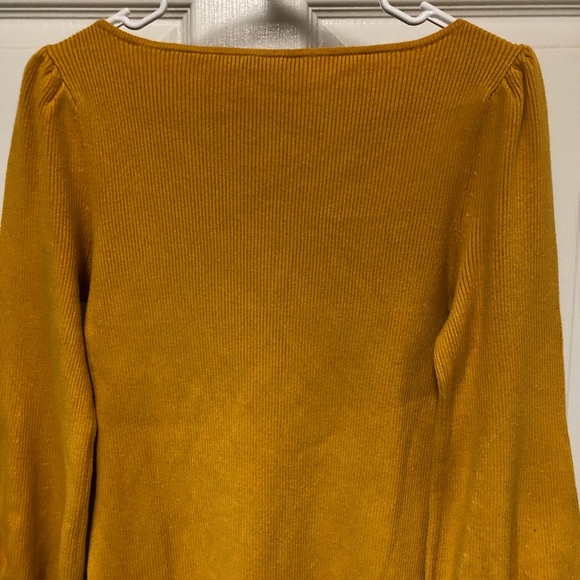 Lauren Ralph Lauren Gold Ribbed Bag Sleeve Sweater - Picture 13 of 16